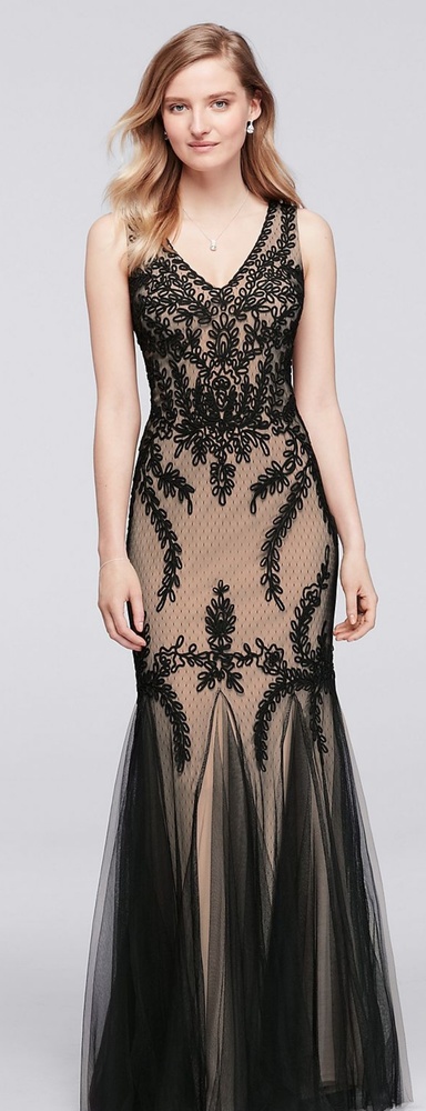 Sleeveless Soutache Dress with Skirt Godets

CACHE